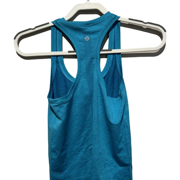 Lululemon Switch tech Racer Back Tank Top - Picture 3 of 3